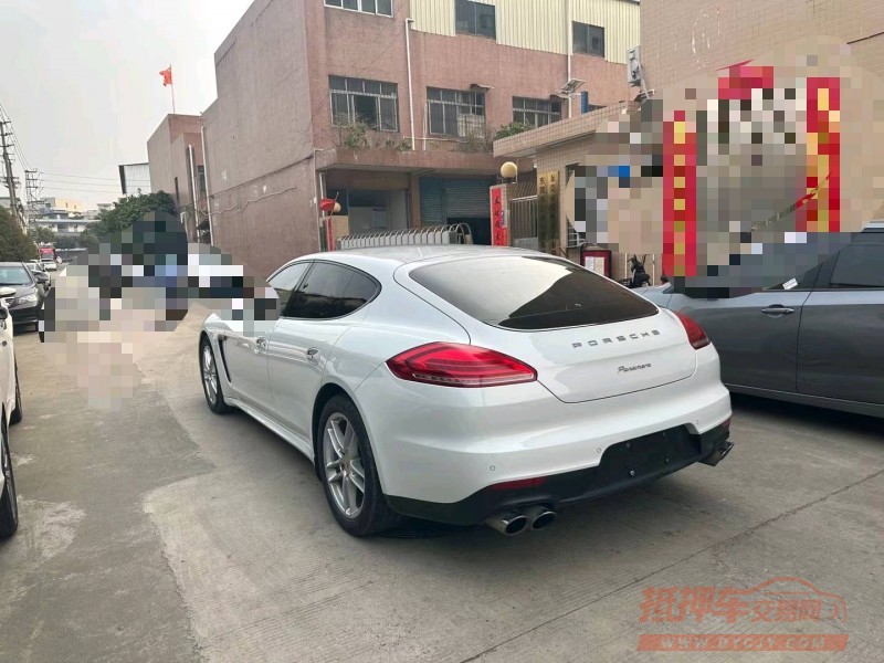 东莞16年保时捷帕拉梅拉9