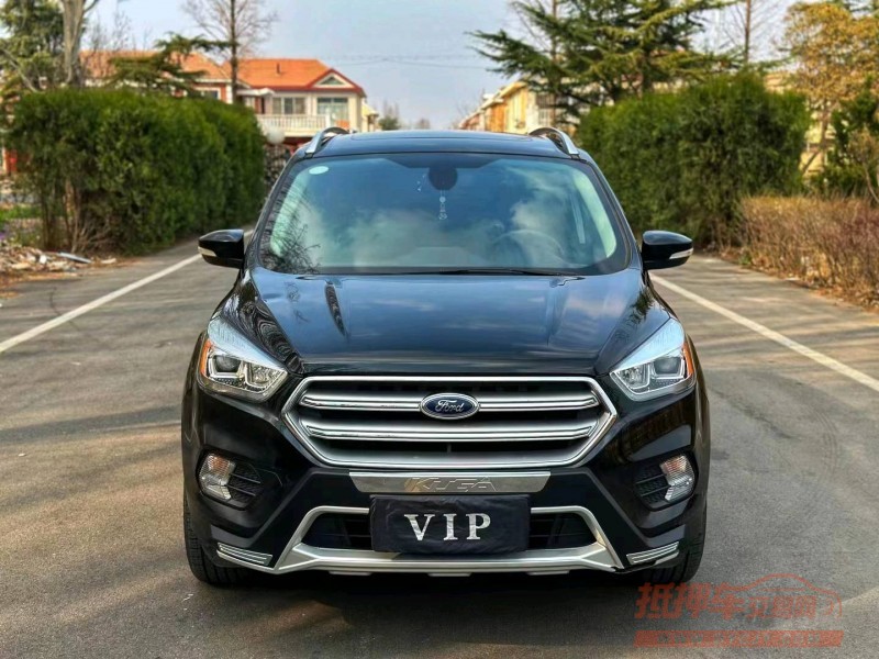 东营17年福特翼虎1