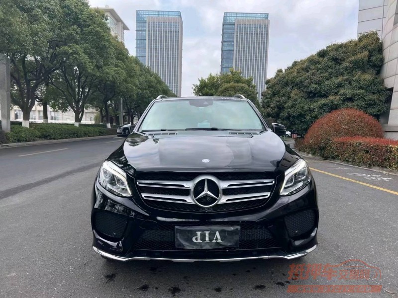 苏州17年奔驰GLE1