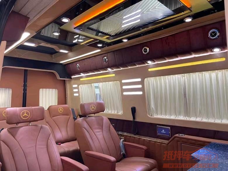 盐城16年奔驰斯宾特5