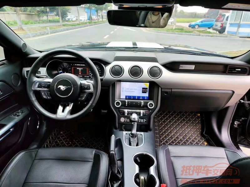 常州22年福特野马8