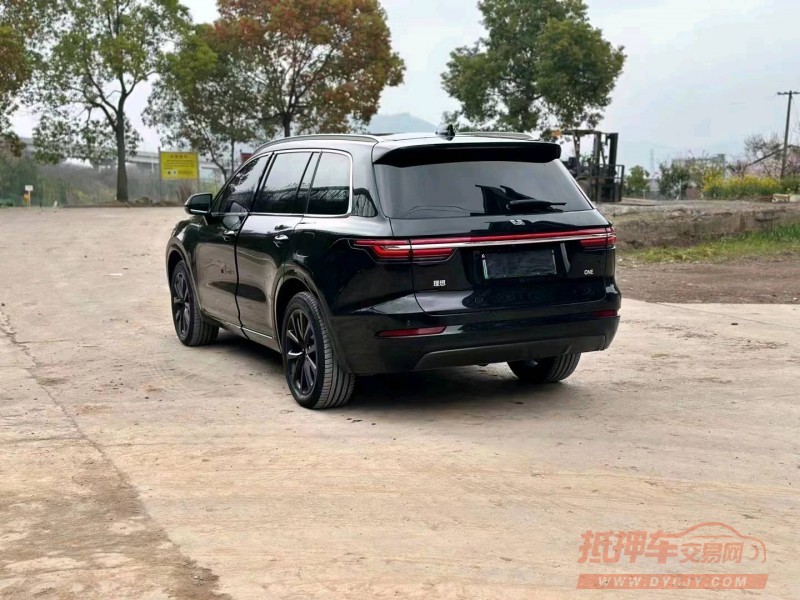 嘉兴22年理想理想ONE3