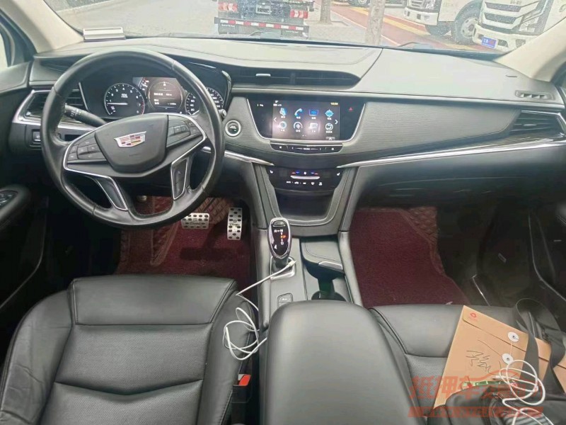 宜昌18年凯迪拉克XT59