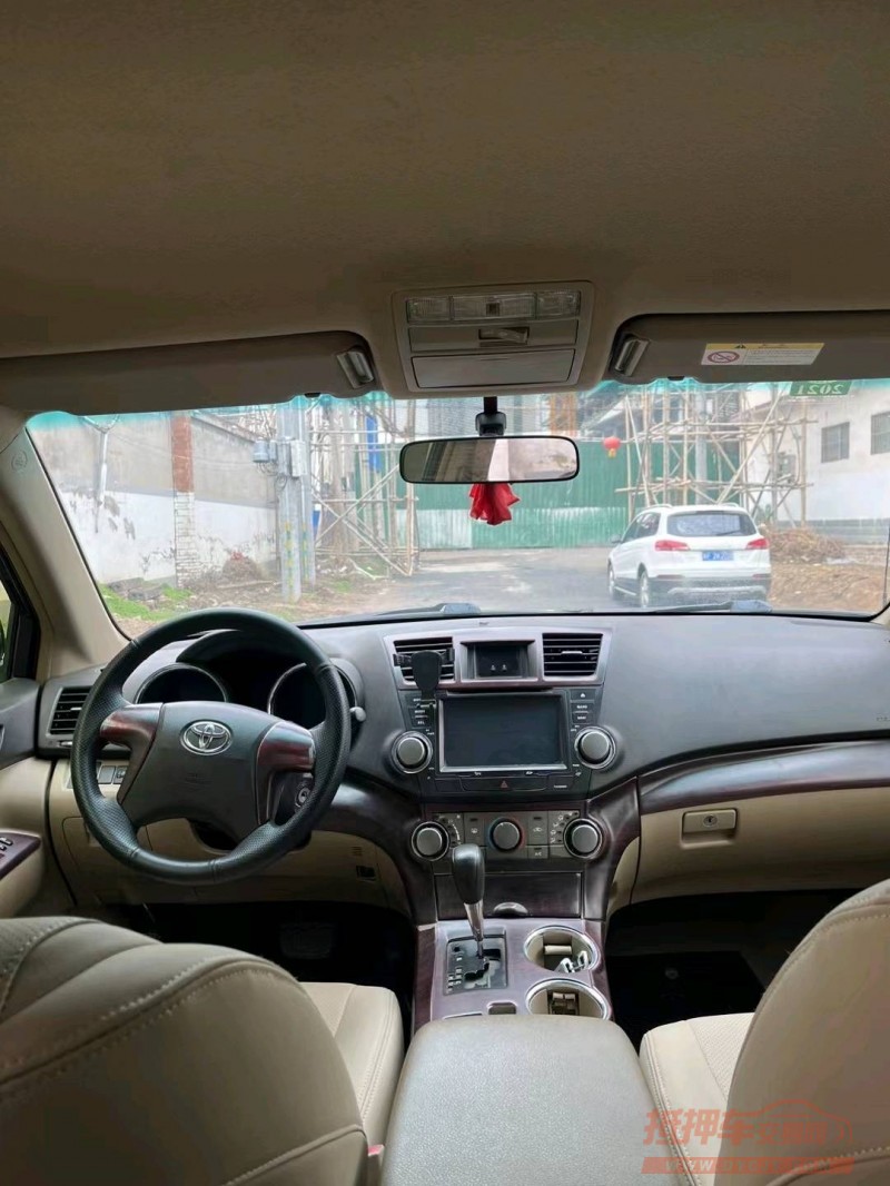 鹤壁15年丰田汉兰达5