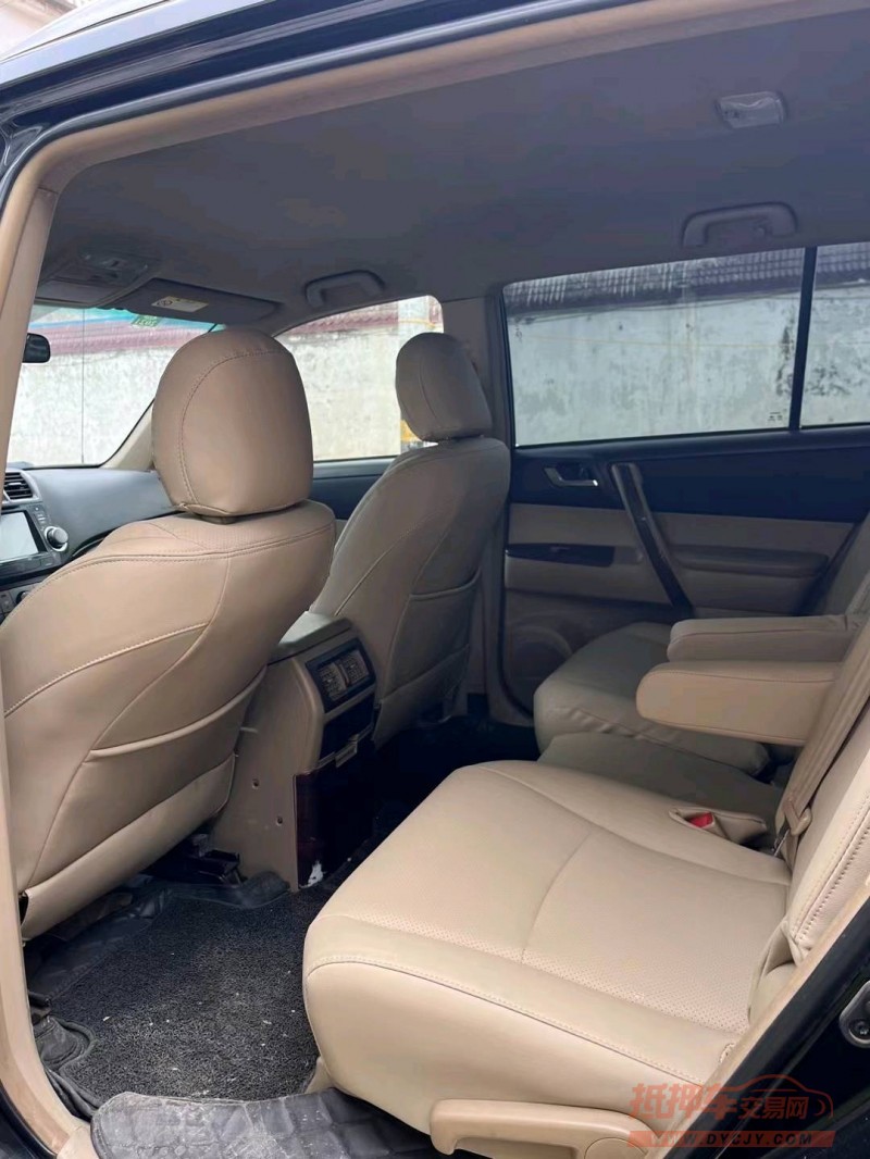 鹤壁15年丰田汉兰达6