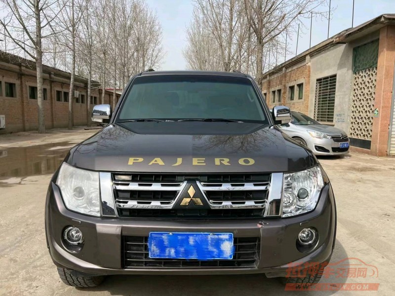 保定14年三菱帕杰罗9