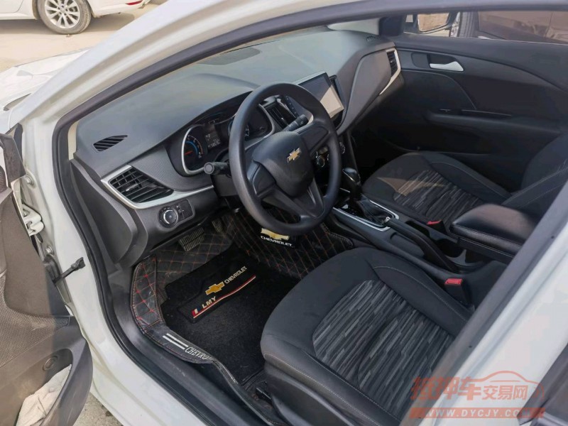 保定17年雪佛兰科沃兹5