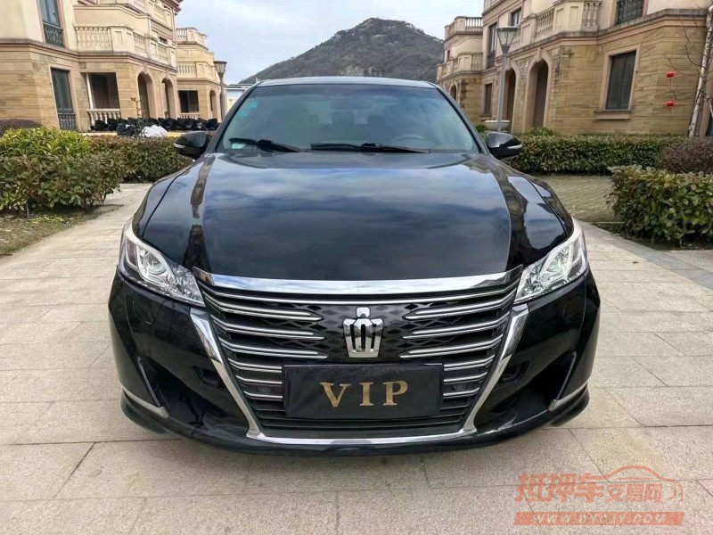 嘉兴16年丰田皇冠1