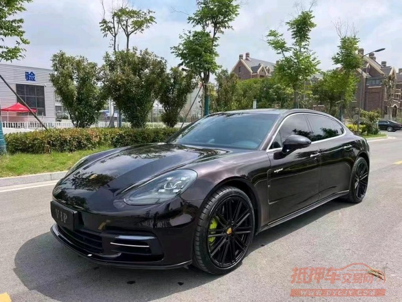 嘉兴18年保时捷帕拉梅拉3