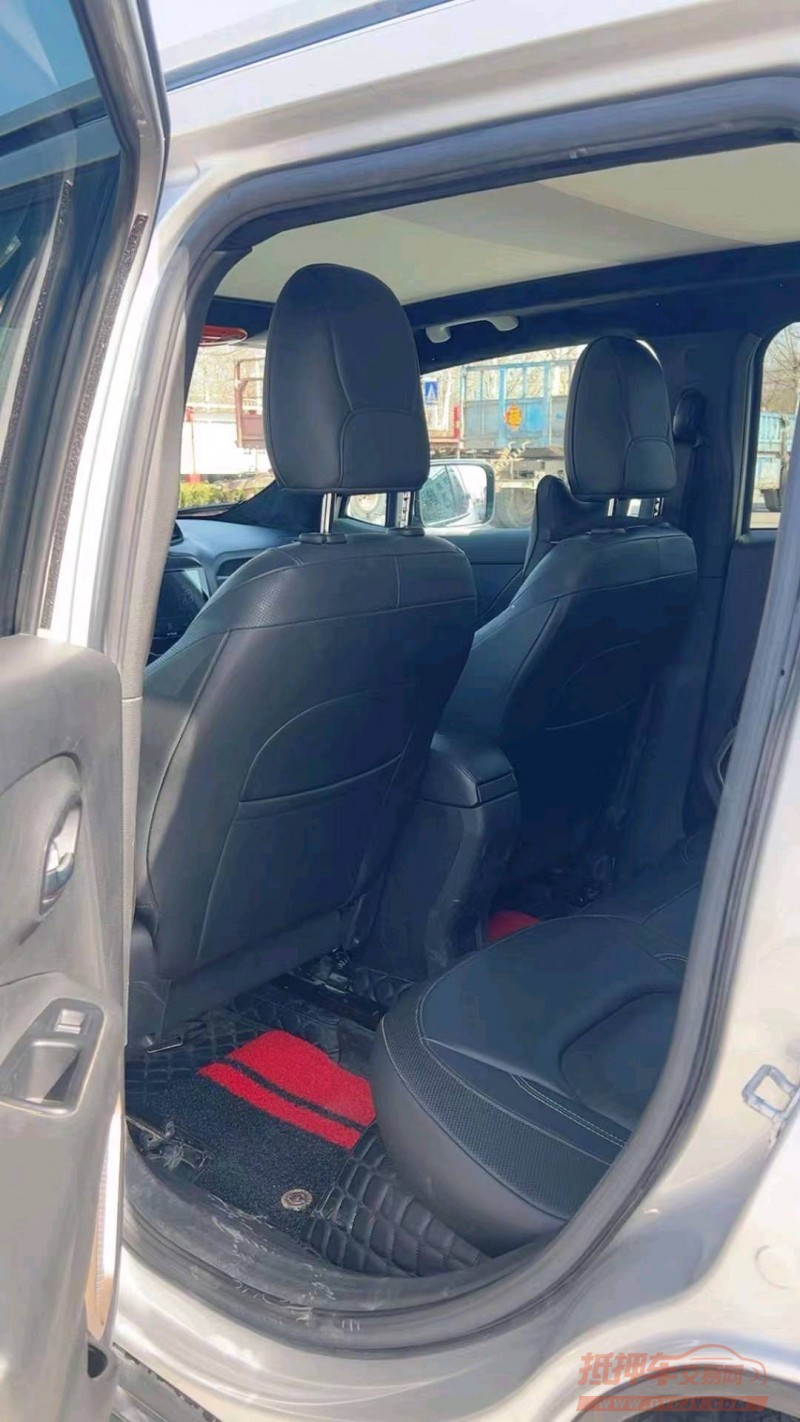 枣庄16年Jeep自由侠7