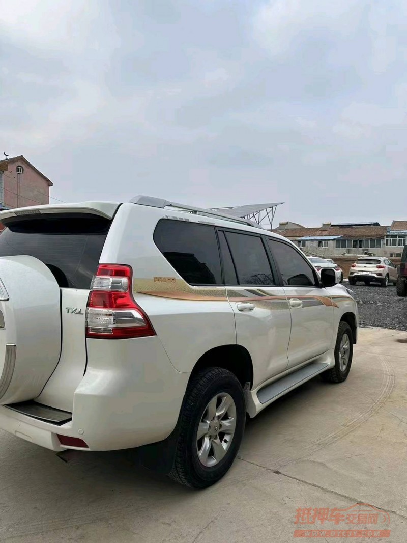 济宁14年丰田普拉多5