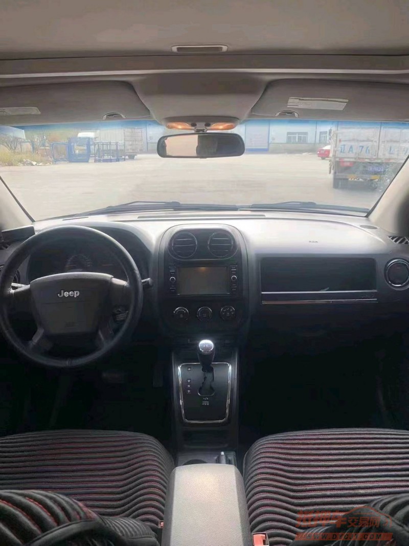 沈阳11年Jeep指南者9