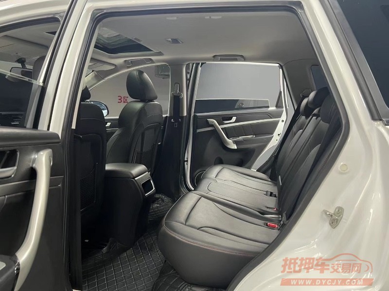 成都16年哈弗H67