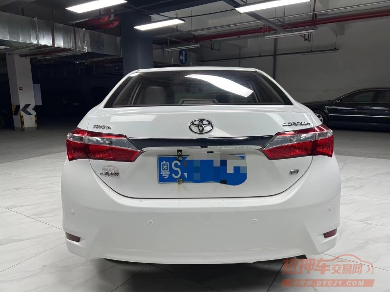 成都16年丰田卡罗拉4