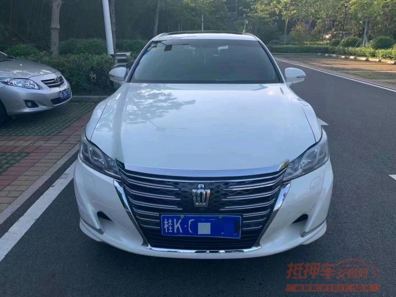 广州15年丰田皇冠1
