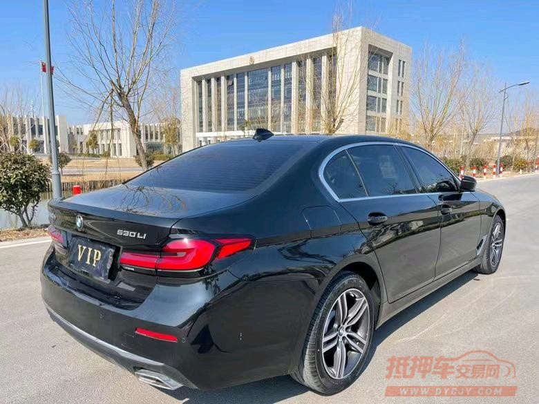盐城22年宝马5系9