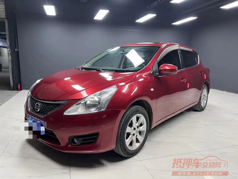 成都13年日产骐达8