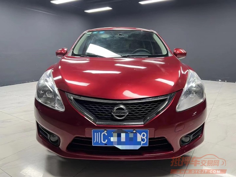 成都13年日产骐达9