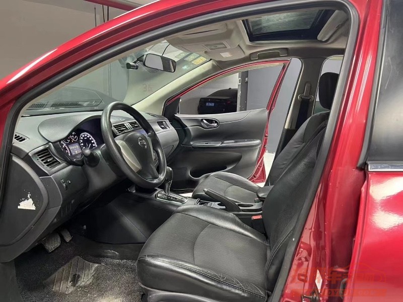 成都13年日产骐达5