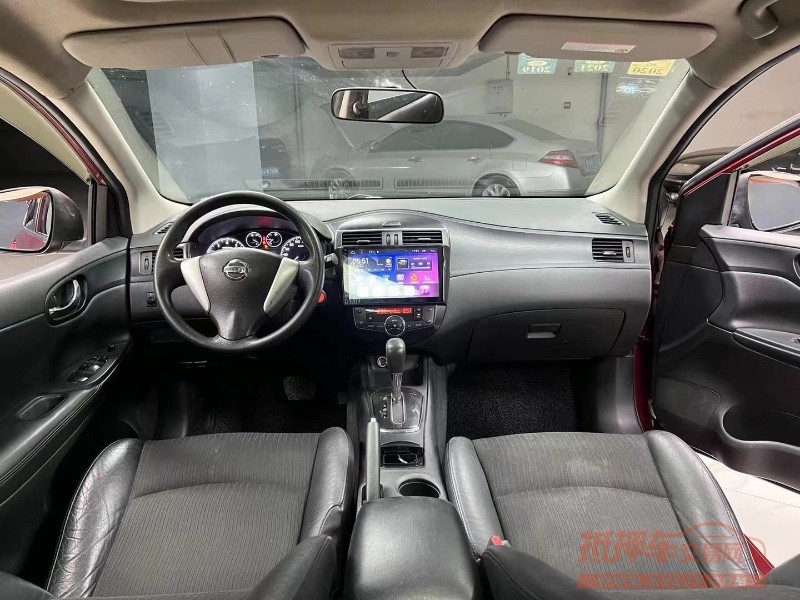 成都13年日产骐达2