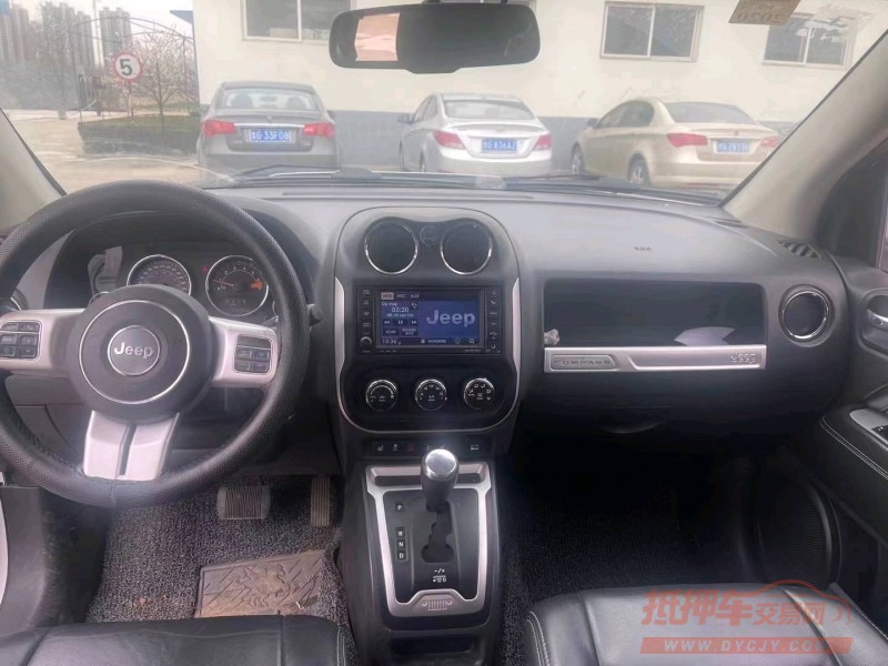 枣庄14年Jeep指南者5