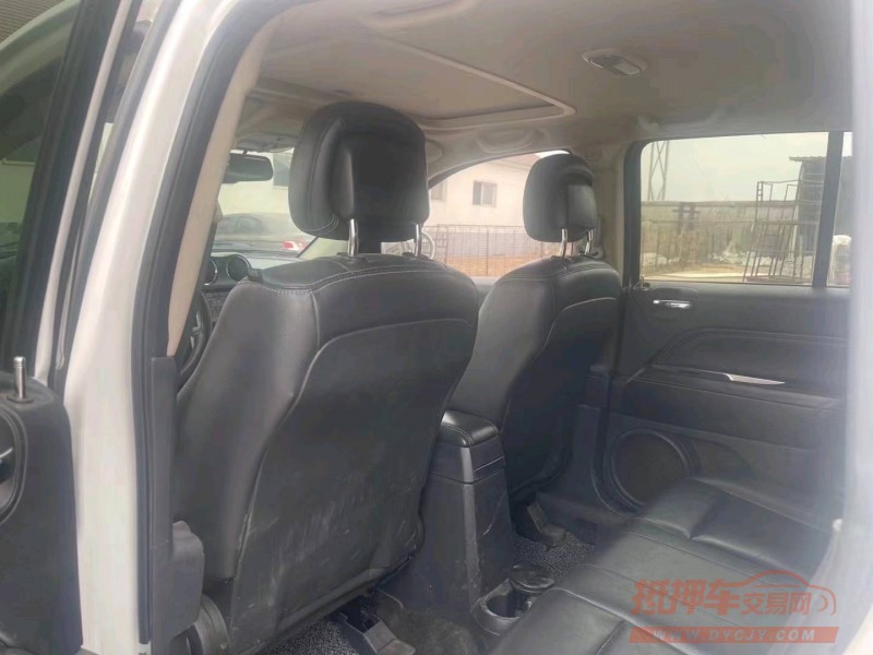 枣庄14年Jeep指南者6