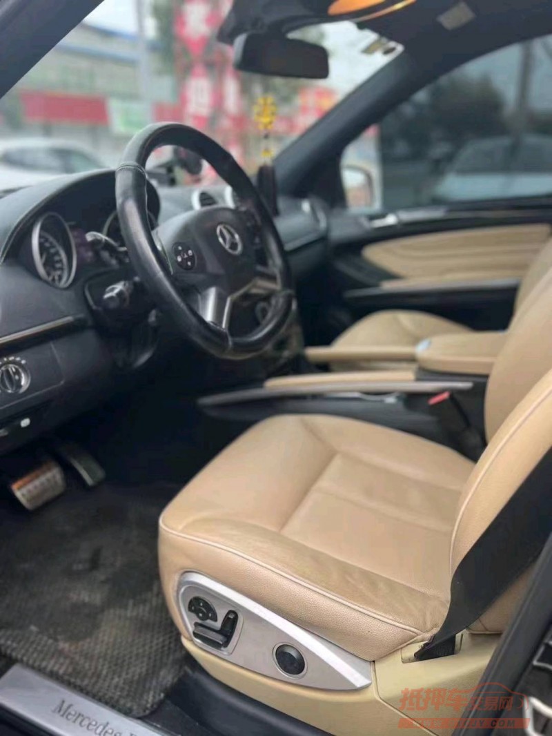 淮南11年奔驰ML8