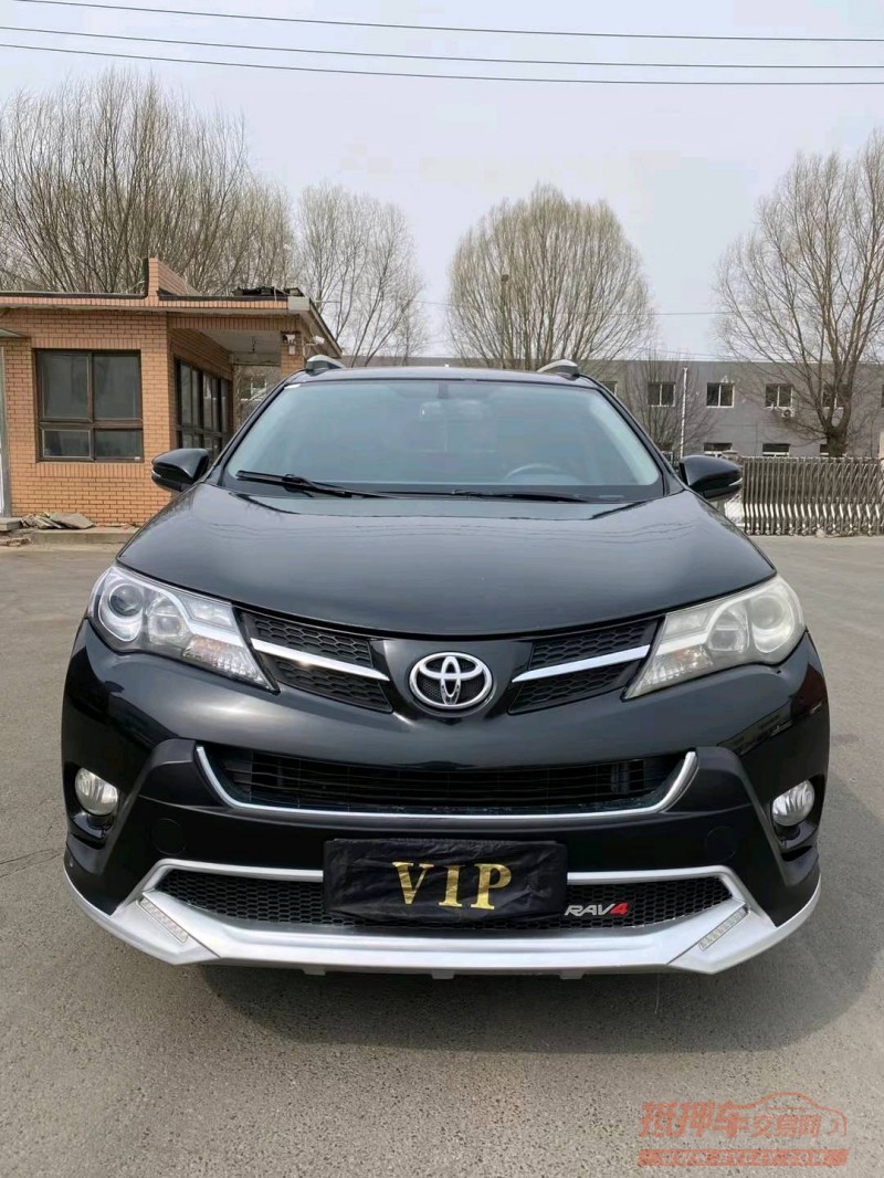 沈阳15年丰田RAV4荣放1