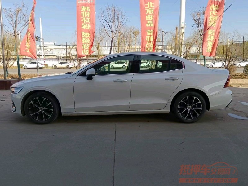 保定20年沃尔沃S60L2