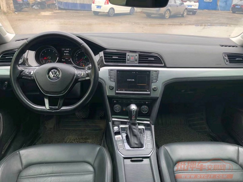 保定18年大众凌渡8
