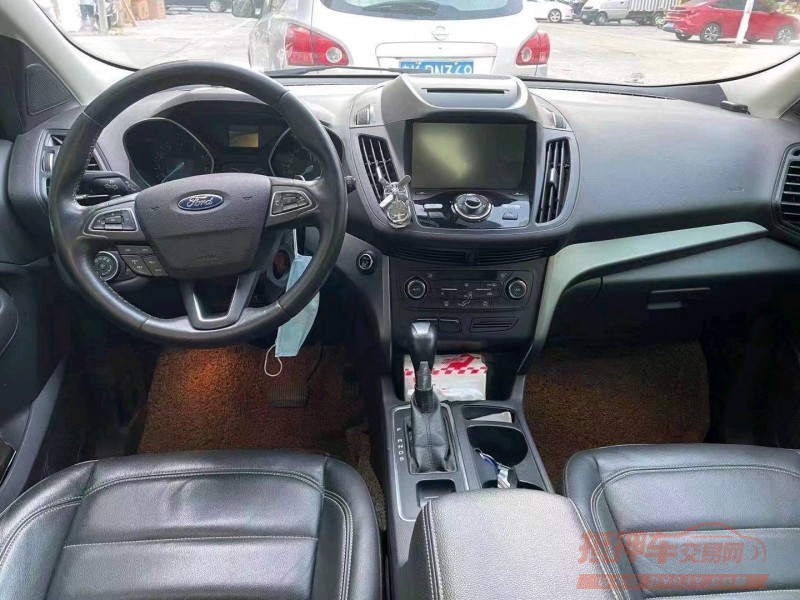 珠海17年福特翼虎5