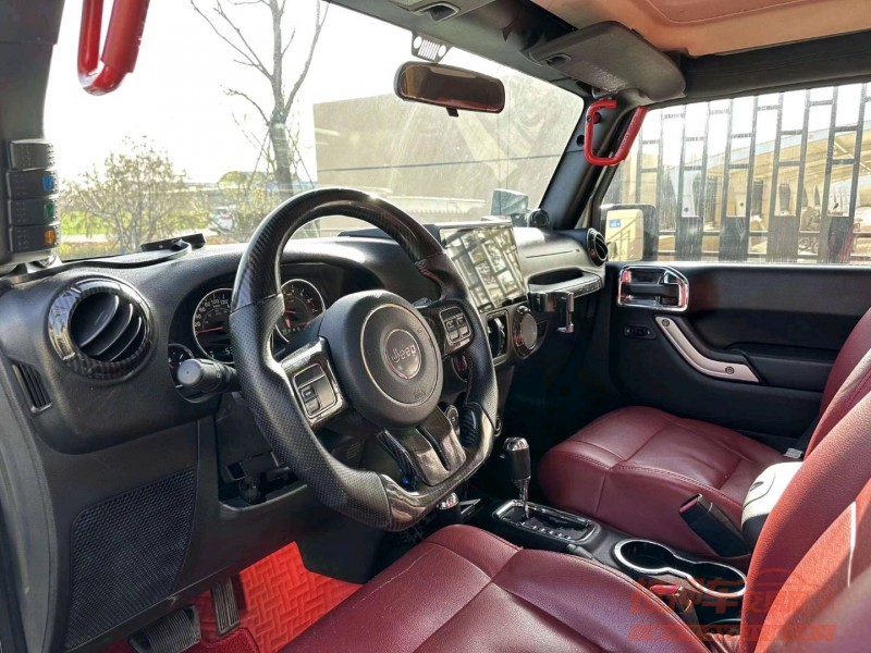 枣庄11年Jeep牧马人8