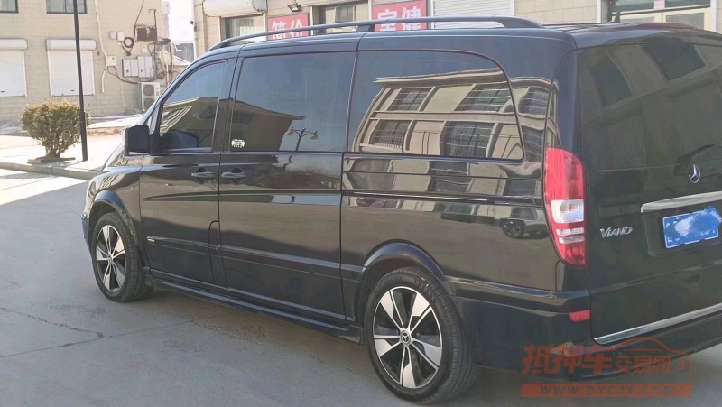 枣庄15年奔驰唯雅诺2