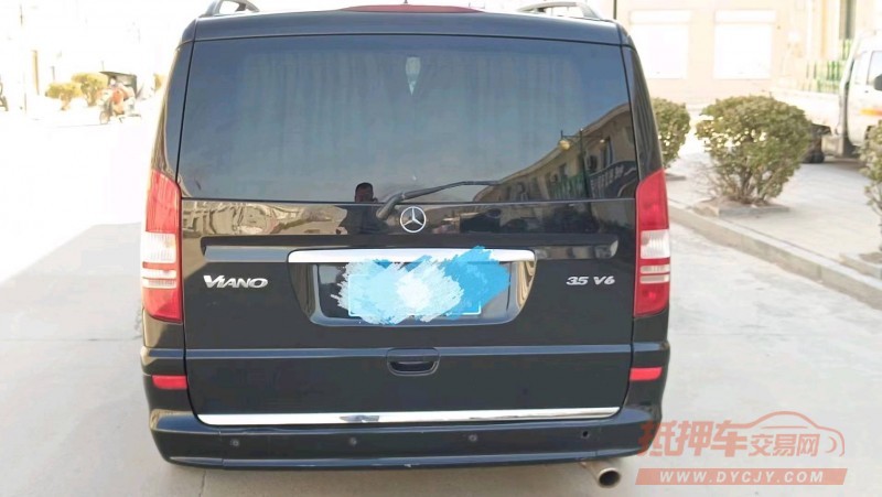 枣庄15年奔驰唯雅诺8