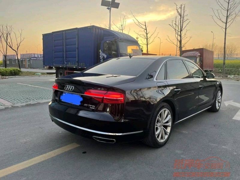 淮南16年奥迪A8L9