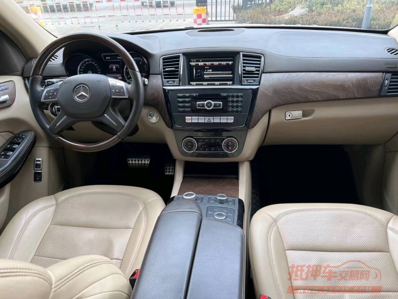 济宁14年奔驰GL4