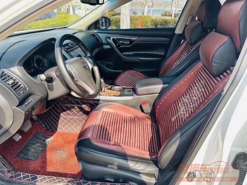 聊城18年日产天籁8