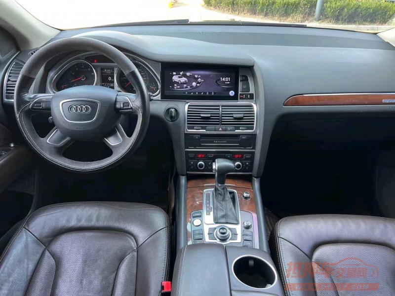 济宁12年奥迪Q74