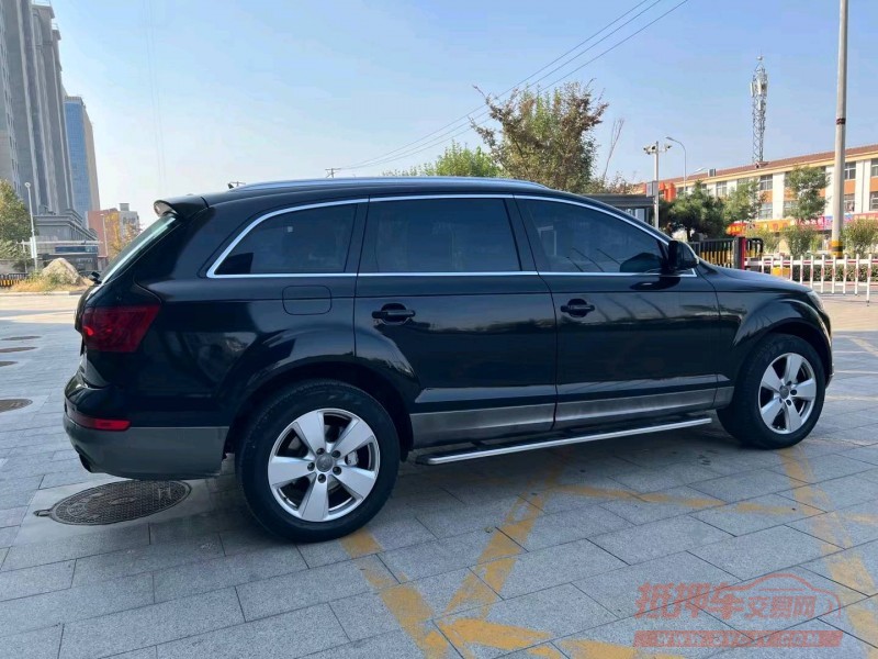 济宁12年奥迪Q77