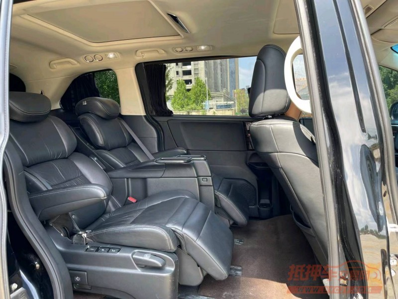 济宁16年本田艾力绅6