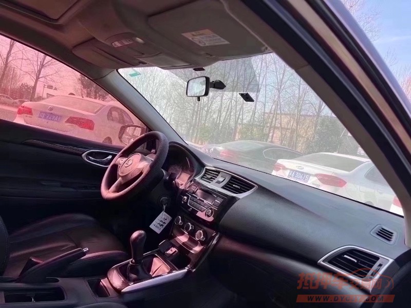 北京17年日产轩逸9