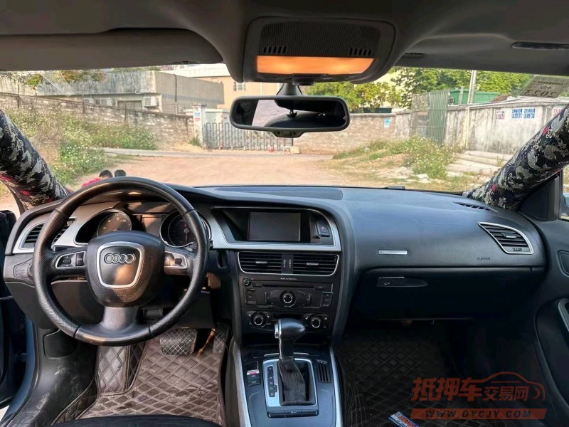 珠海11年奥迪A55