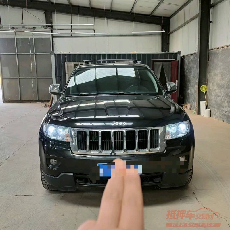 聊城13年Jeep大切诺基1