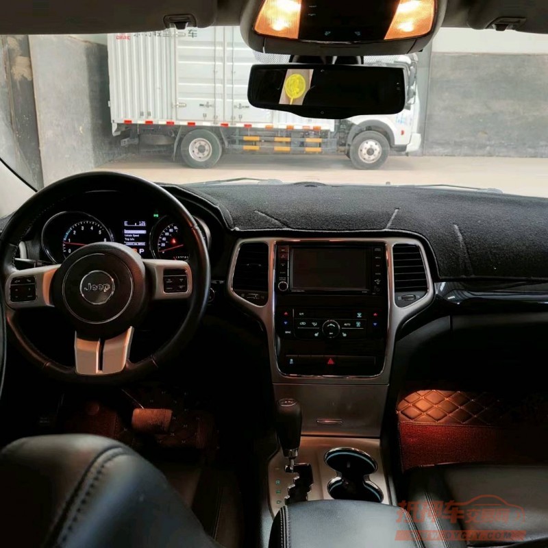 聊城13年Jeep大切诺基7