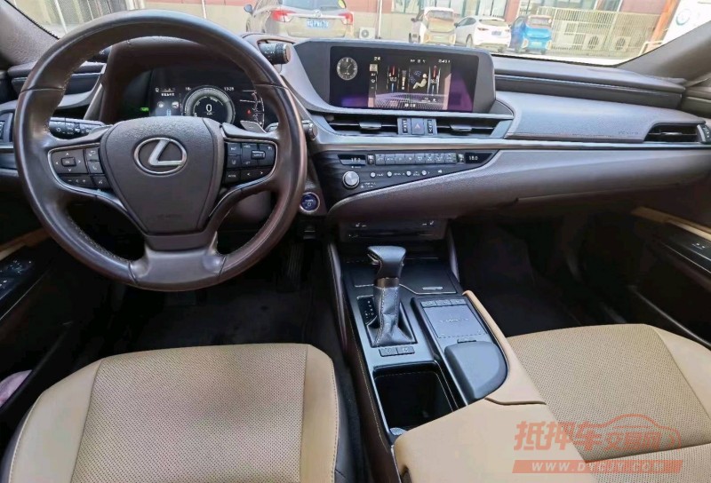 平顶山21年雷克萨斯ES8