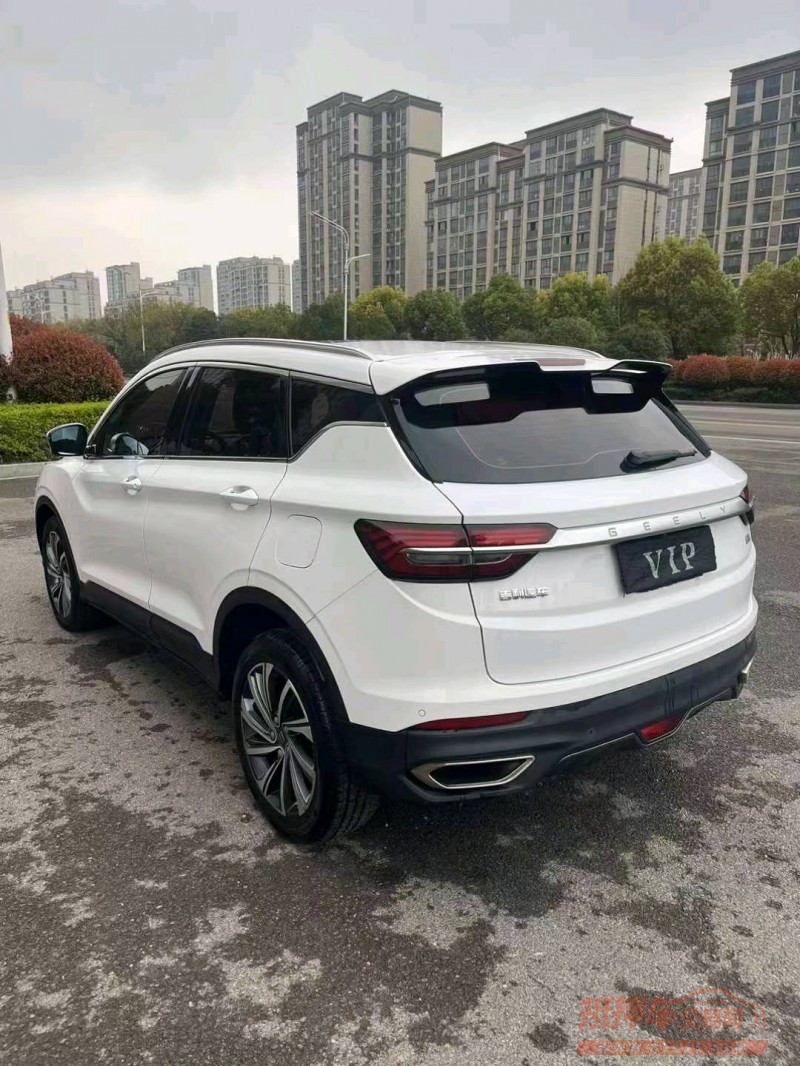 淮南19年吉利缤越4