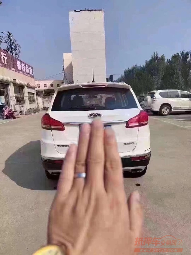 北京16年奇瑞瑞虎56