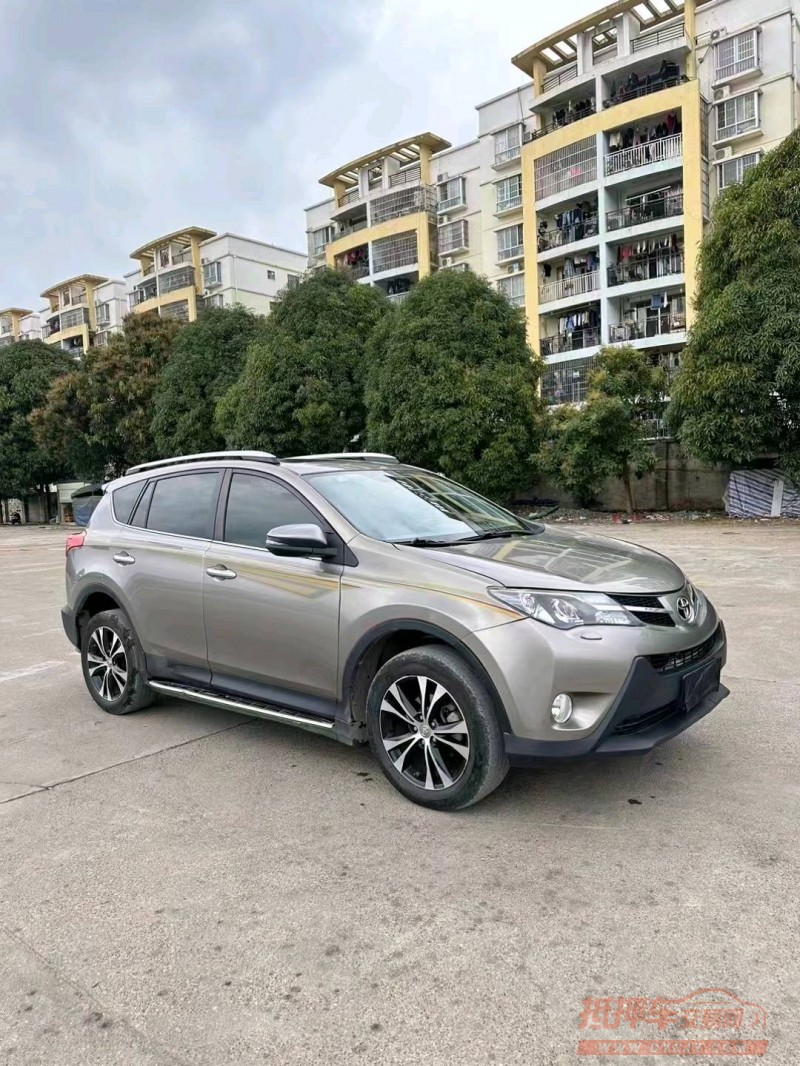 梧州14年丰田RAV42