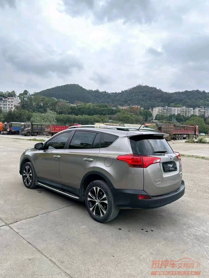 梧州14年丰田RAV47