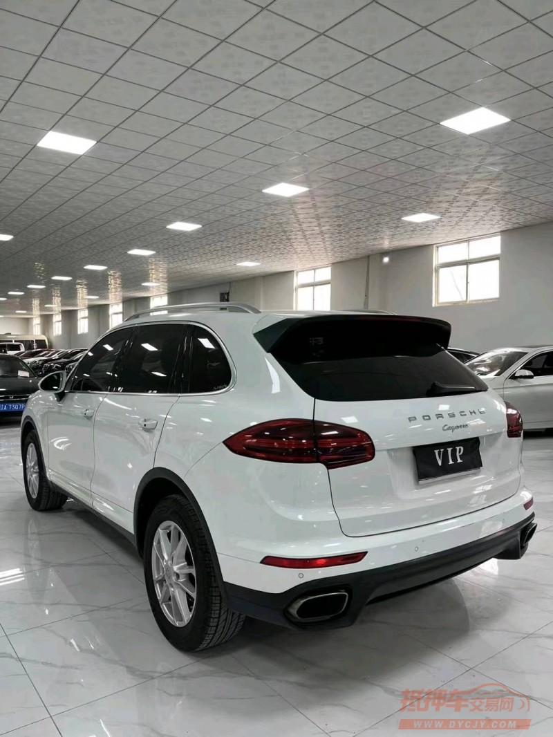 廊坊18年保时捷卡宴8